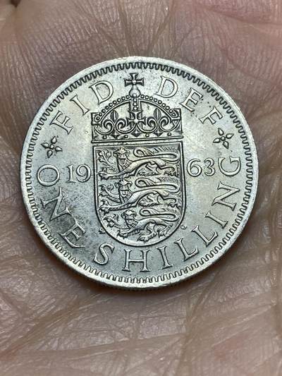 2025年第一百四十三场(总第一百六十九场）外国好品散币场(免佣金) - 英国🇬🇧1963年1先令(伊丽莎白二世青年桂冠第二版，英格兰盾徽版)