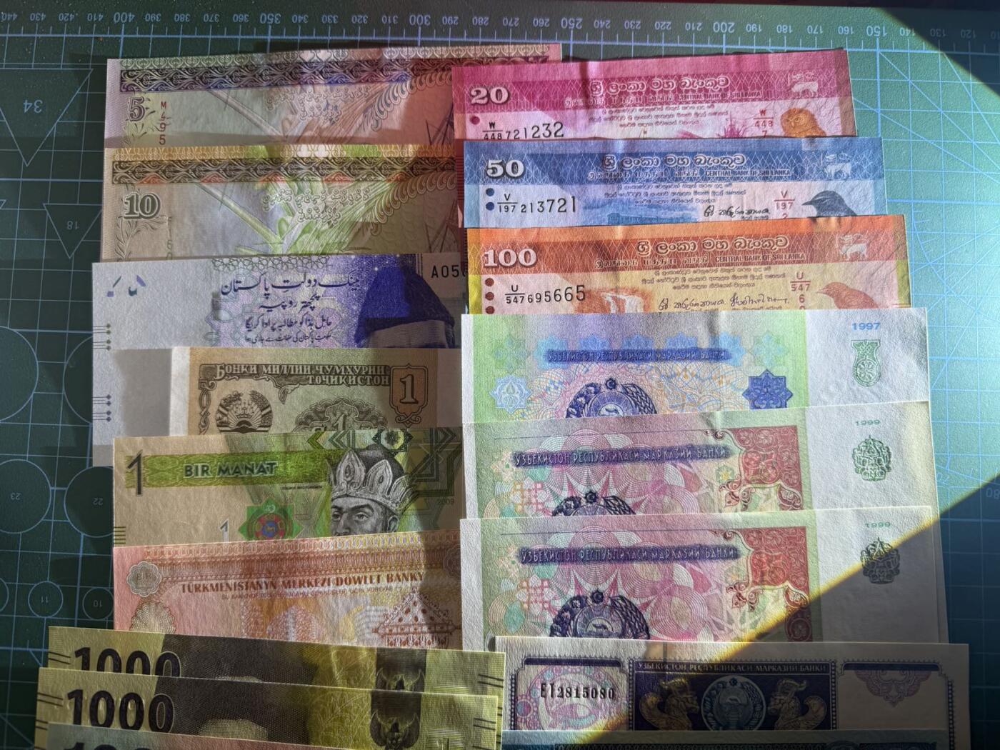 【炜奕收藏】，第五十四期，本场佣金已改，请大家注意