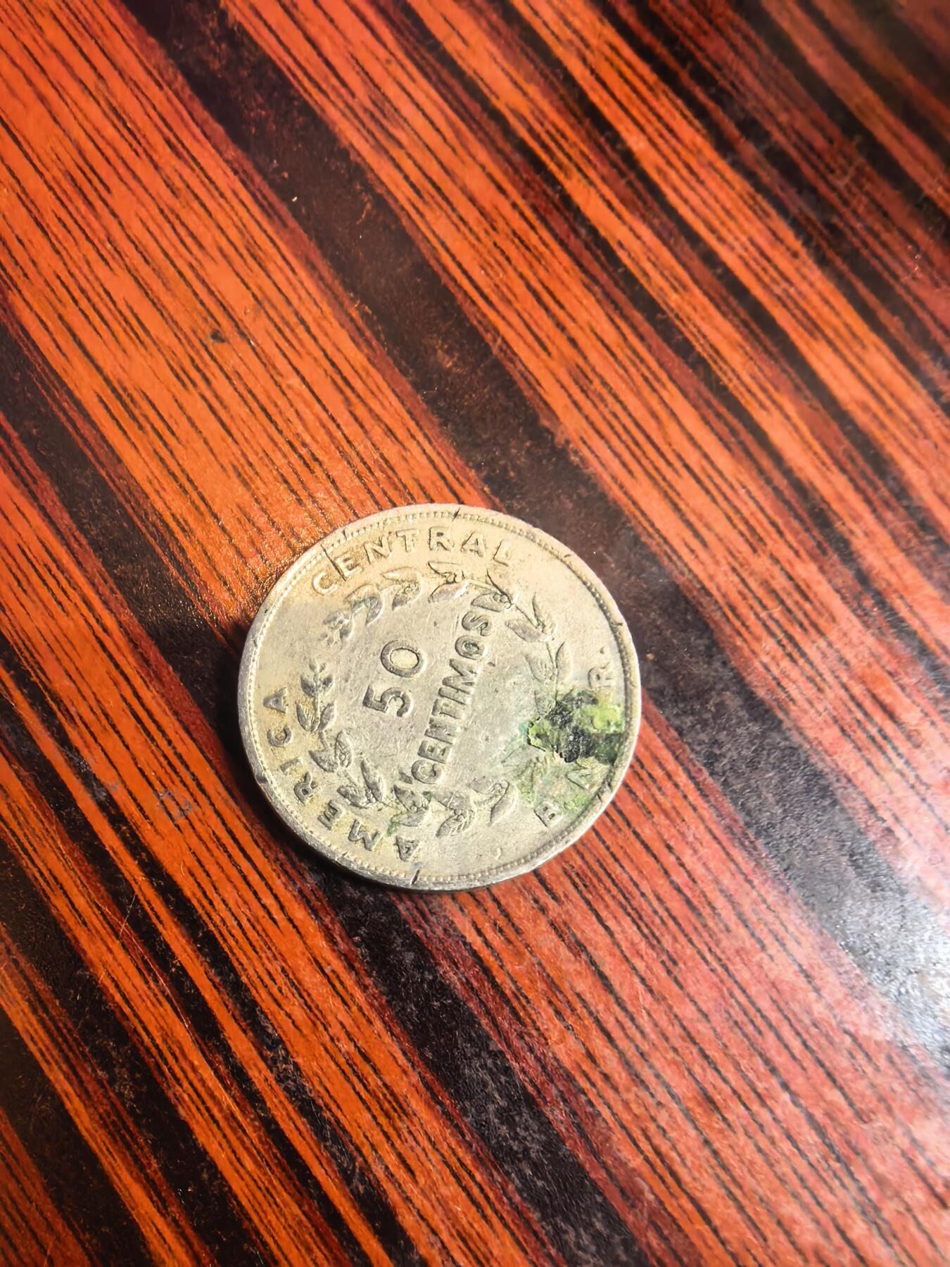 泡泡币外币四十一场可代拍15038385335微信 哥斯达黎加。