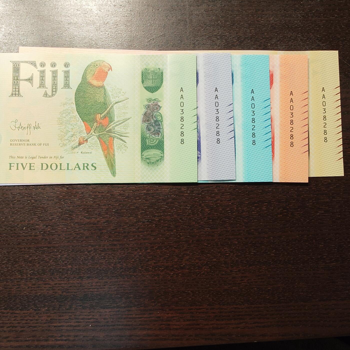 世界钱币～微拍第221期暨2025年第61期  最新货品（群里先挑剩）选购