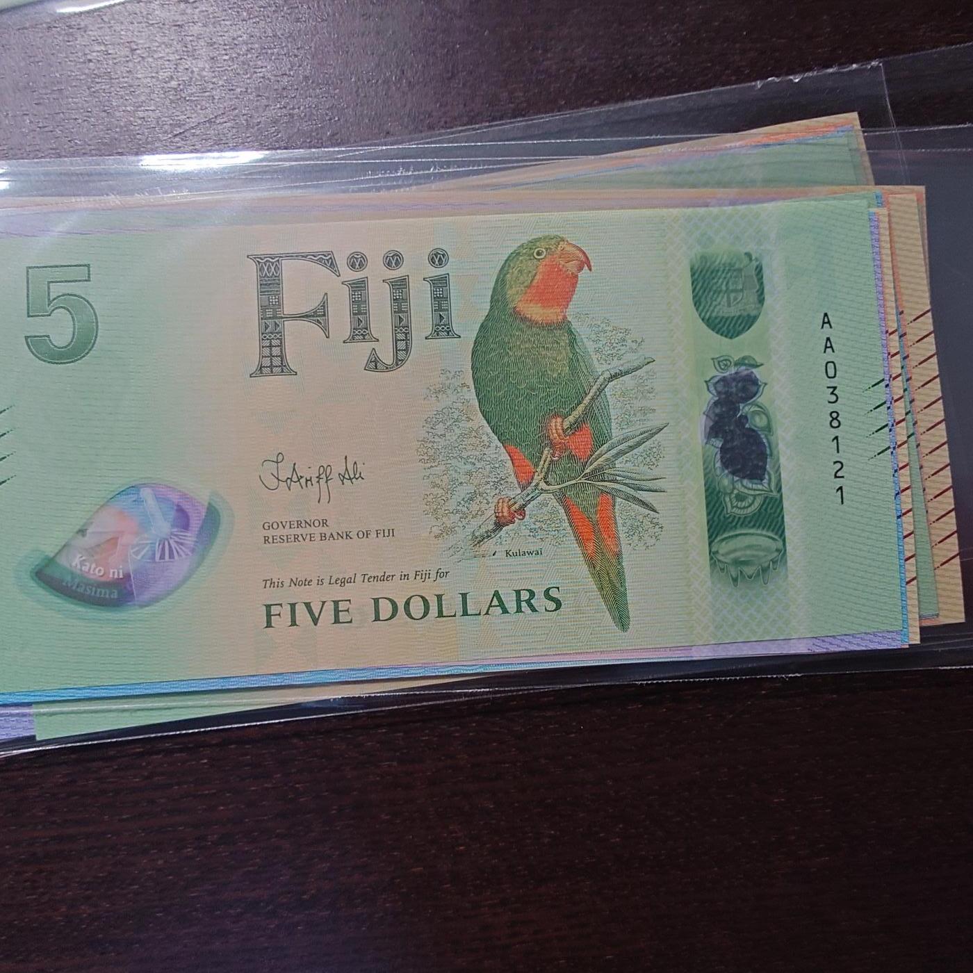 世界钱币～微拍第221期暨2025年第61期  最新货品（群里先挑剩）选购