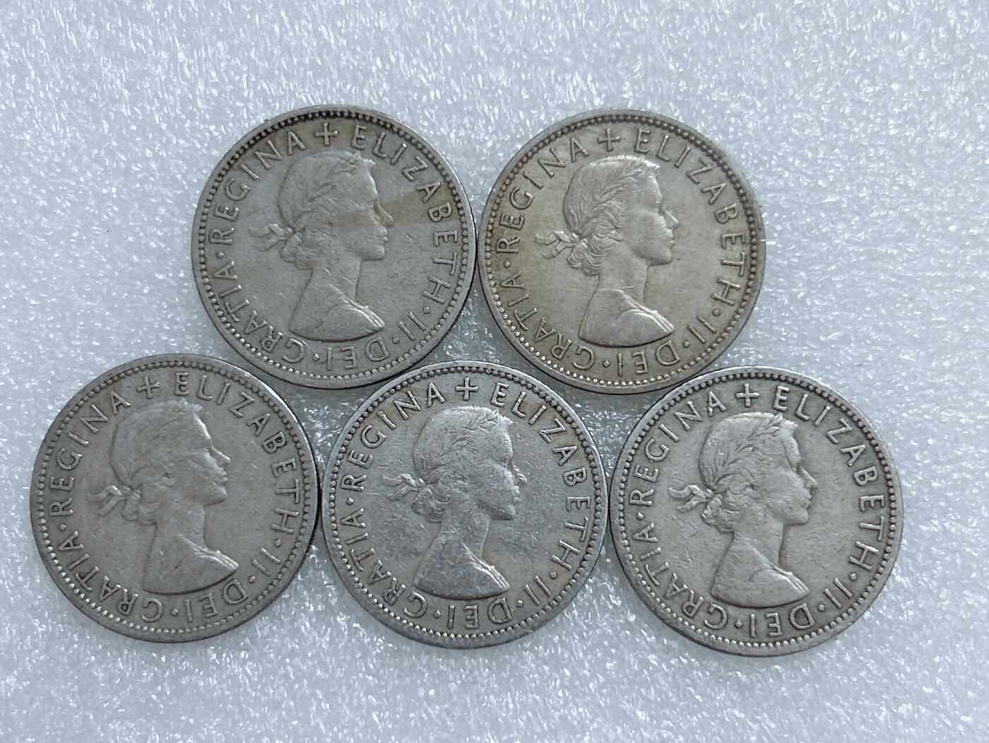 第一海外回流一元起拍收藏 散集专场  第283期 英国1956年2先令硬币 5枚