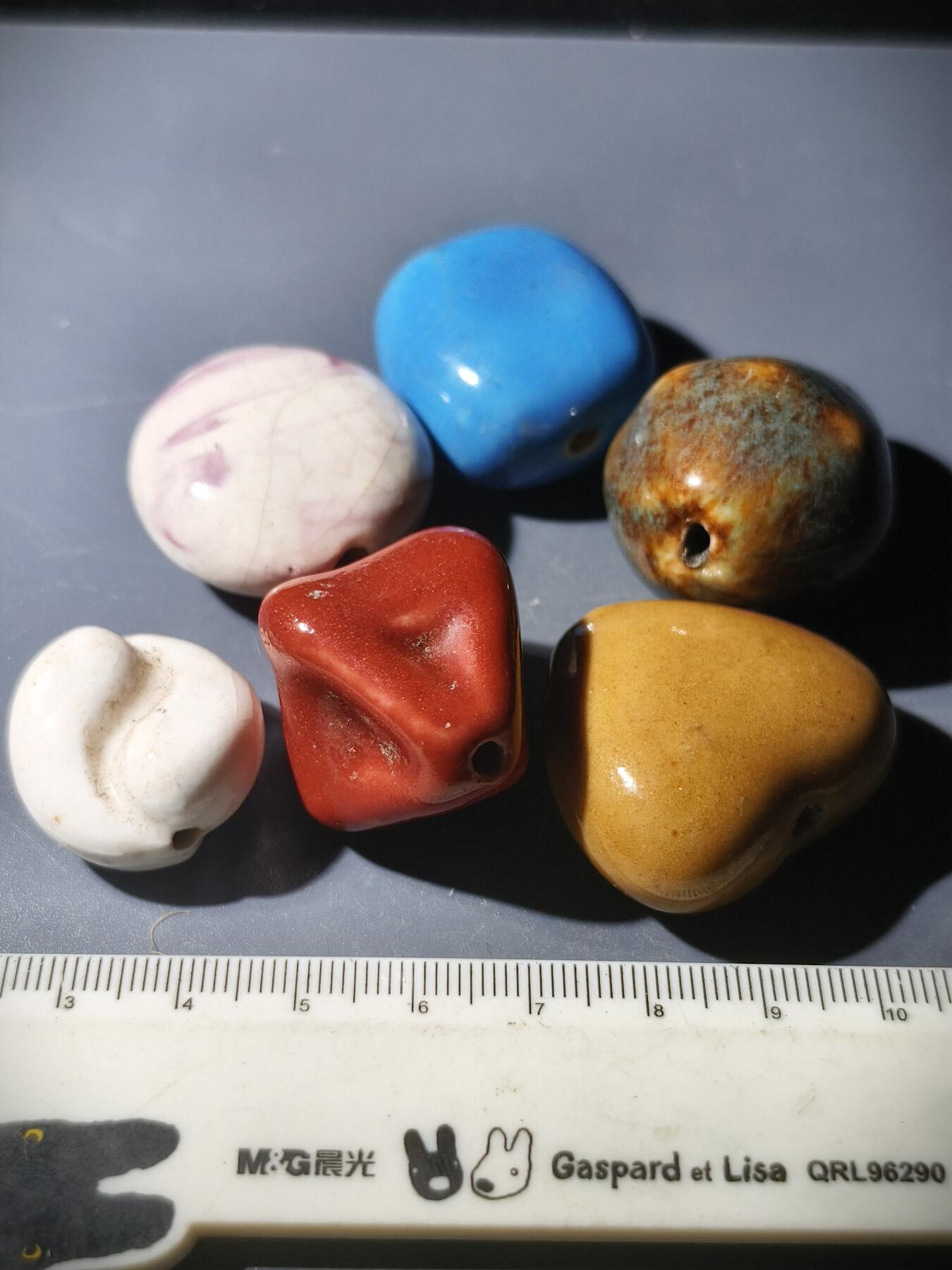 99期回流戒指饰品杂件纪念章丝路钱币专场 中亚回流瓷珠