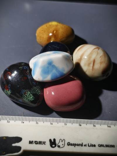 99期回流戒指饰品杂件纪念章丝路钱币专场 - 中亚回流瓷珠