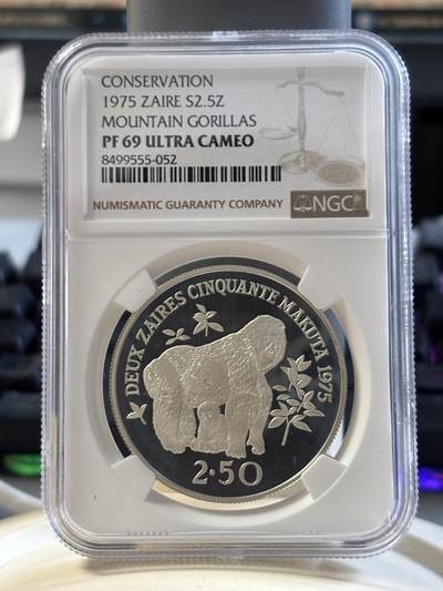 第186期拍卖 - 扎伊尔1975年山地黑猩猩2.5扎精制银币NGC-PF69,28.28克，925银