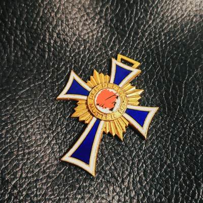 时顺第二十八拍 - 铭记历史，珍爱和平  德国金级母亲十字奖章