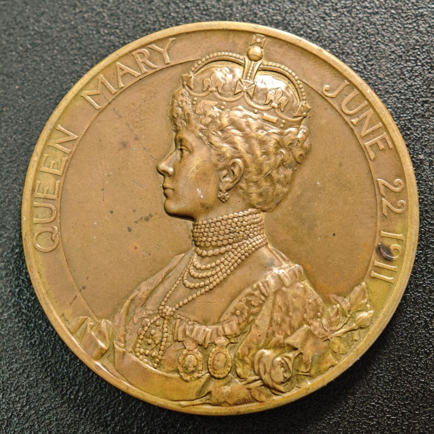 【德藏】世界币章拍卖第159期(元旦专场拍卖) 1911年 英国乔治五世登基纪念大铜章 浮雕立体 细节细腻  直径约：51.1mm；重约：78.4g