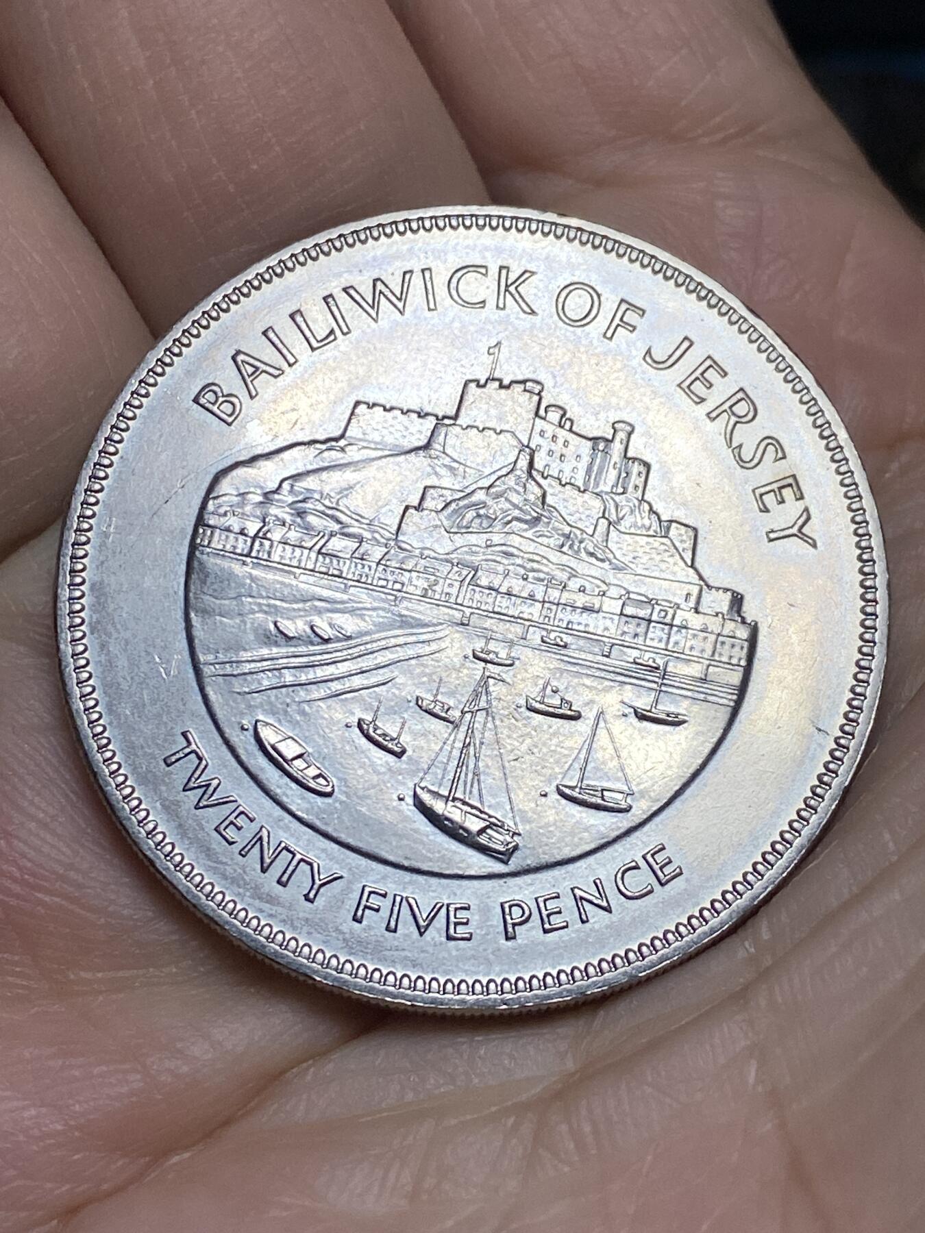 2025年第一百四十三场(总第一百六十九场）外国好品散币场(免佣金) 英属泽西岛🇯🇪1977年25便士克朗型大币(伊丽莎白二世登基25周年银禧纪念币)