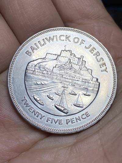 2025年第一百四十三场(总第一百六十九场）外国好品散币场(免佣金) - 英属泽西岛🇯🇪1977年25便士克朗型大币(伊丽莎白二世登基25周年银禧纪念币)
