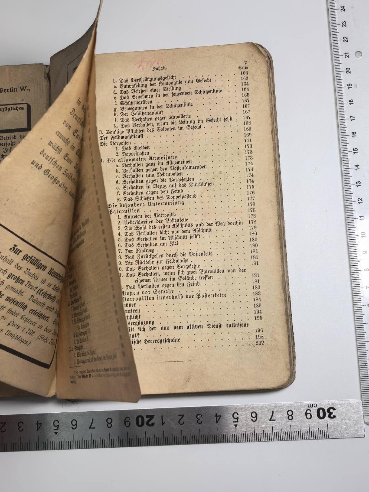 小驴勋章奖章收藏12月27日周六晚六点拍卖（珍爱和平，收藏战争，铭记历史，勿忘国耻，忠党爱国。有偿代拍，送拍规则在简介最后，参拍须阅读规则后再参拍，关系到运费包装发货时效真假辨别等关键信息，拍卖时不再发原图，看大图店主微信码在拍卖店铺介绍里） 《好同志学习一本通》