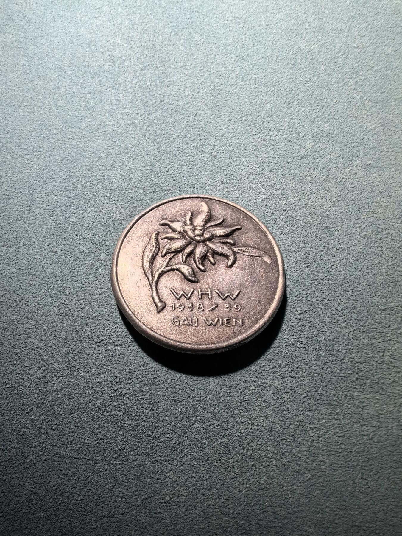 盛世勋华——号角文化勋章邮票专场拍卖第296期 德国（1939）维也纳大区1938-39冬季募捐纪念证章