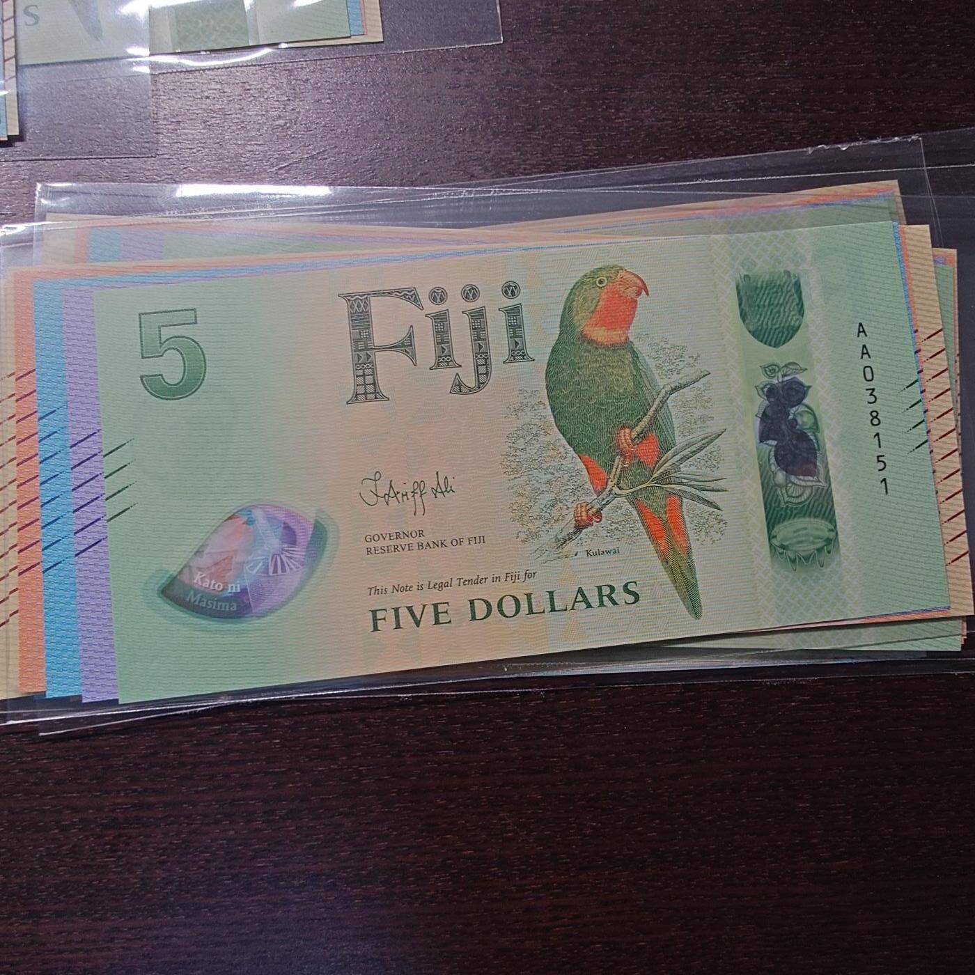 世界钱币～微拍第221期暨2025年第61期  最新货品（群里先挑剩）选购