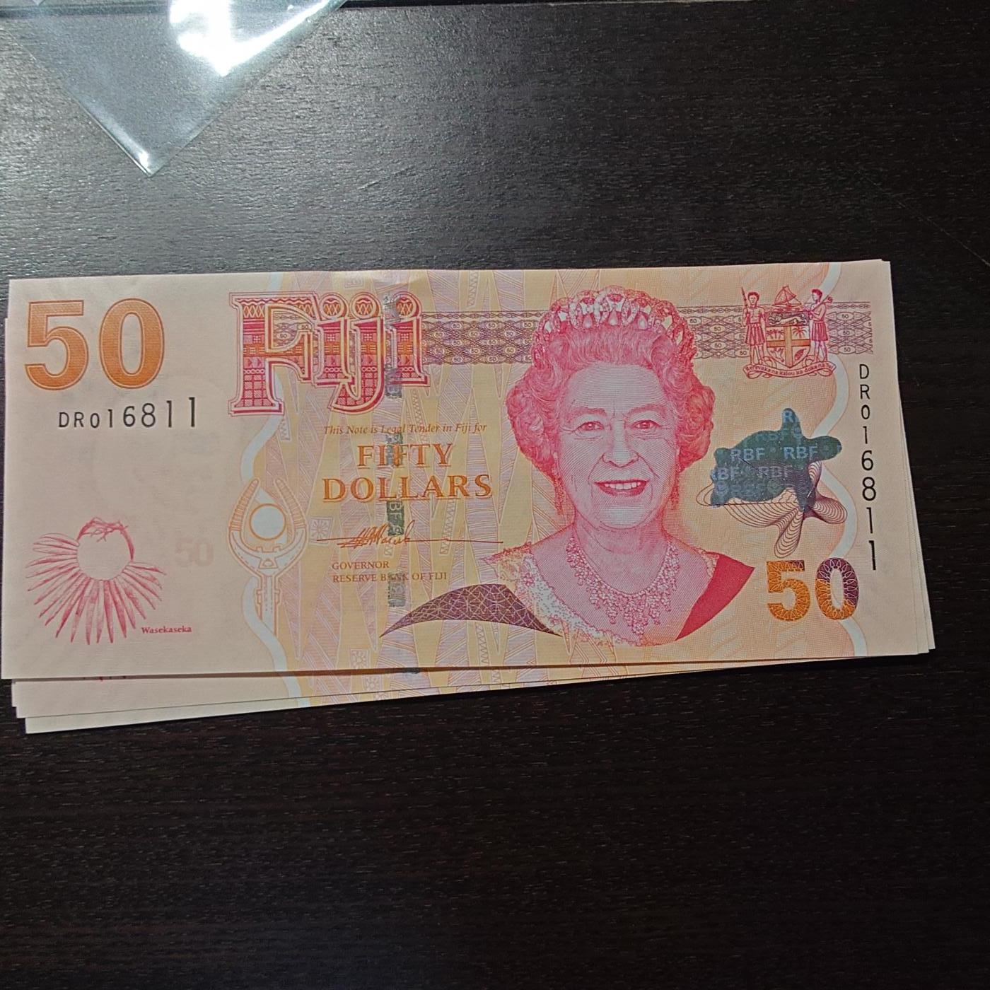 世界钱币～微拍第221期暨2025年第61期  最新货品（群里先挑剩）选购