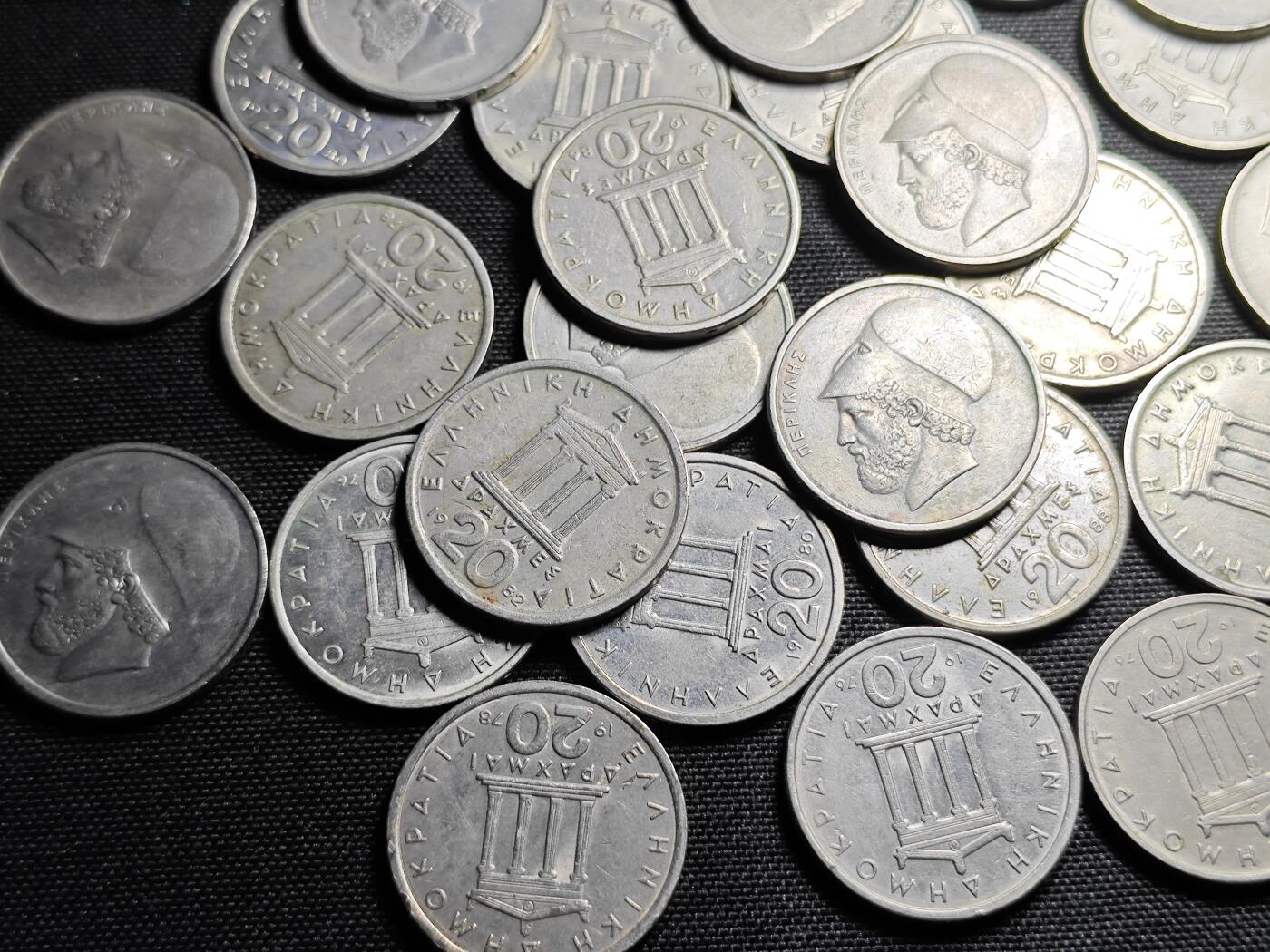 KK钱币收藏小铺 《套币 好品/批量散币专场》  2月预留时间 周末发货  希腊20德拉克马37枚