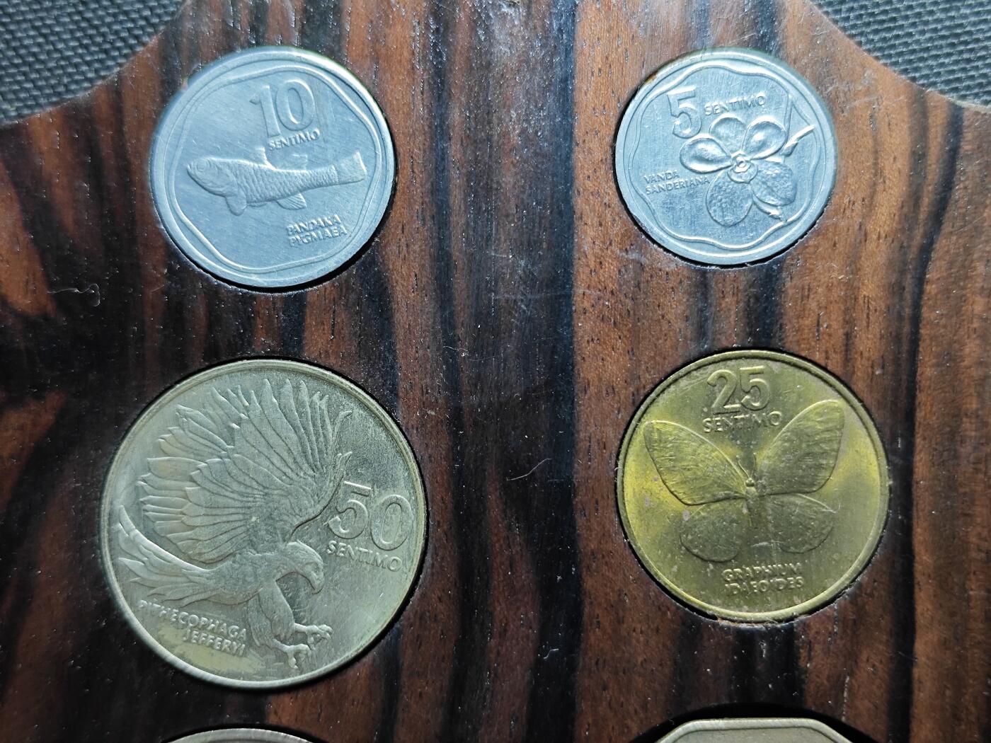 KK钱币收藏小铺 《套币 好品/批量散币专场》  2月预留时间 周末发货  菲律宾硬币挂件