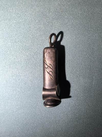 盛世勋华——号角文化勋章邮票专场拍卖第296期 - 英国二战时期军用挂坠 银质带银标