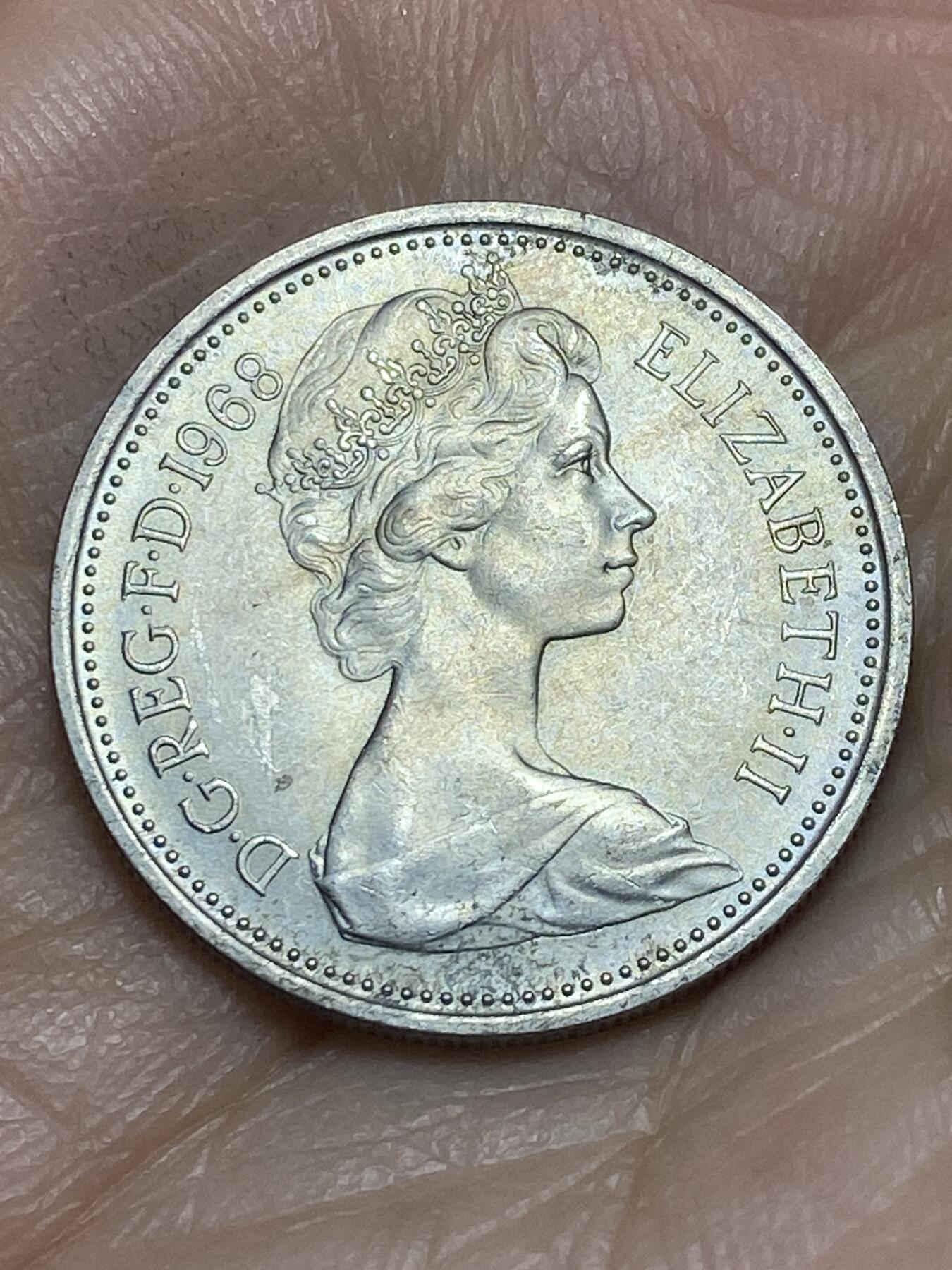 2025年第一百四十三场(总第一百六十九场）外国好品散币场(免佣金) 英国🇬🇧1968年5新便士(伊丽莎白二世中年花冠，十进制第一版首发年)