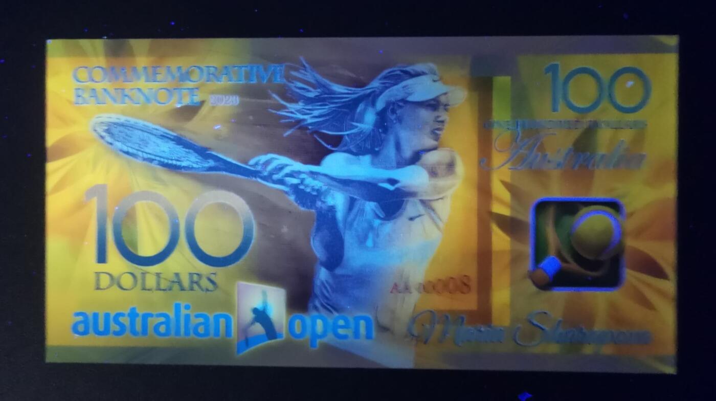 《艾美收藏》第226期-12.28周日外币精品场-蛇年收官 莎拉波娃2023年澳网纪念钞AA冠100元UNC超靓00008号 左下角极轻微压痕