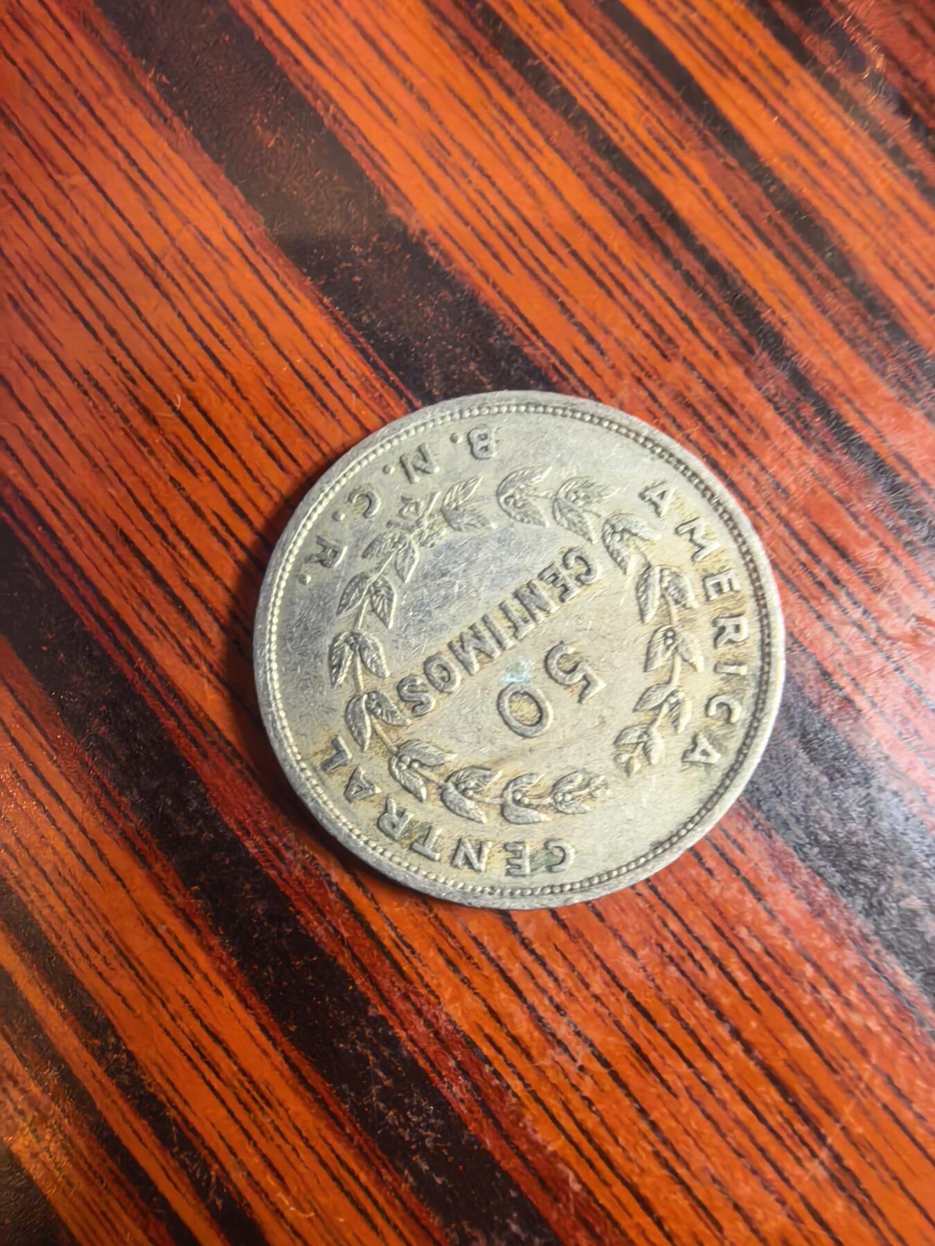 泡泡币外币四十一场可代拍15038385335微信 哥斯达黎加。