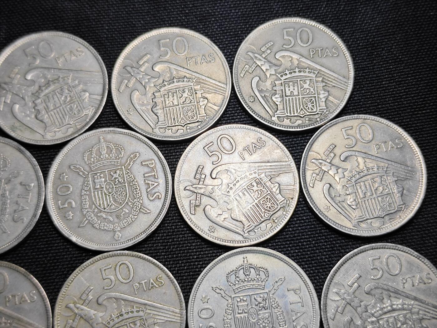 KK钱币收藏小铺 《套币 好品/批量散币专场》  2月预留时间 周末发货  西班牙50比塞塔 大币 一组19枚 含纪念币