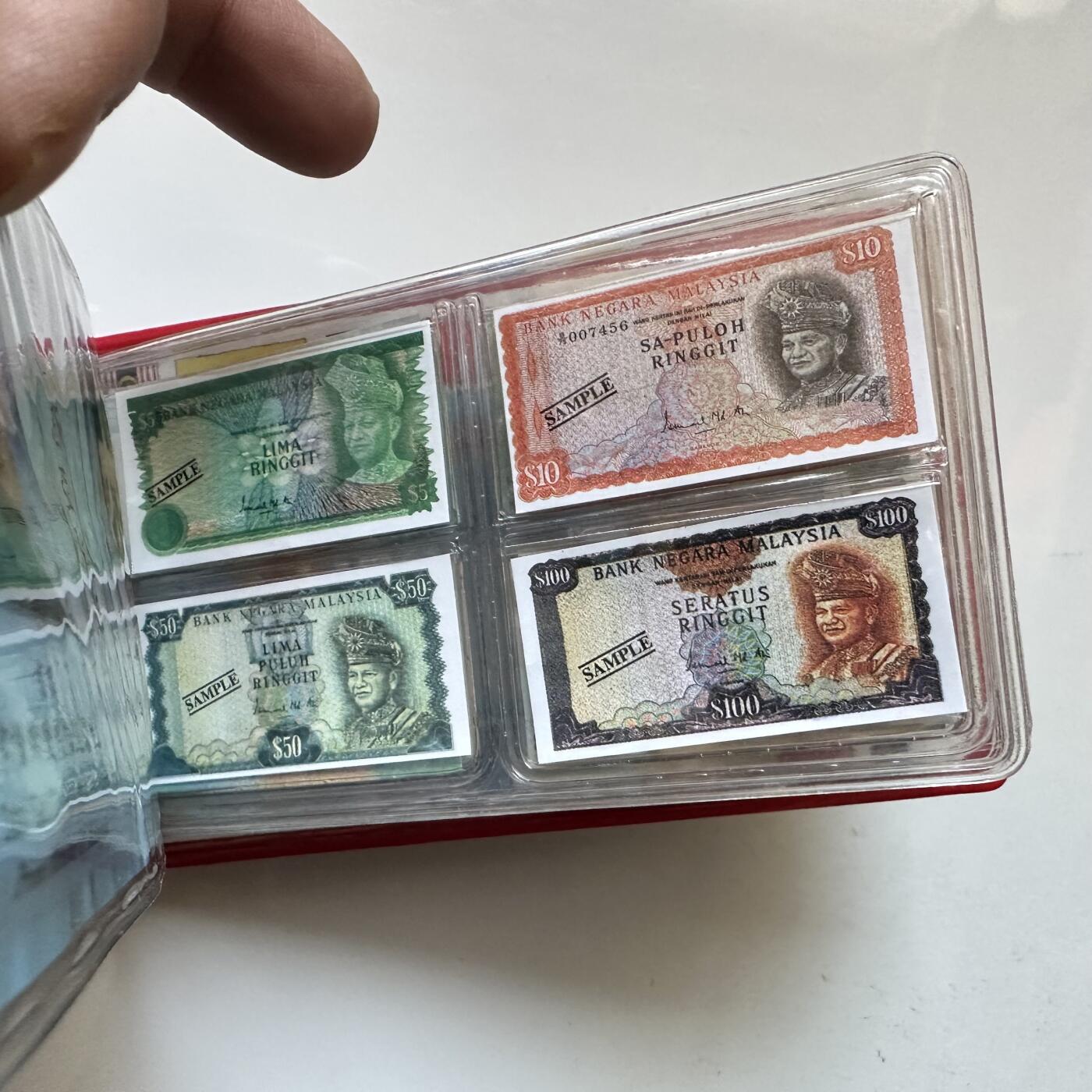 🌹外币初藏🌹🐯2025年第146场  每周二四六晚8️⃣点 接代拍 马来西亚旅游纪念册