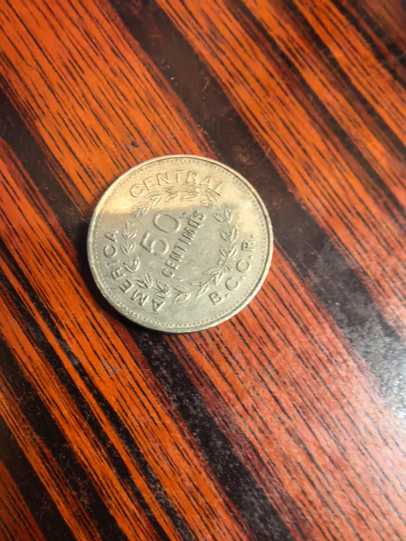 泡泡币外币四十一场可代拍15038385335微信 哥斯达黎加。