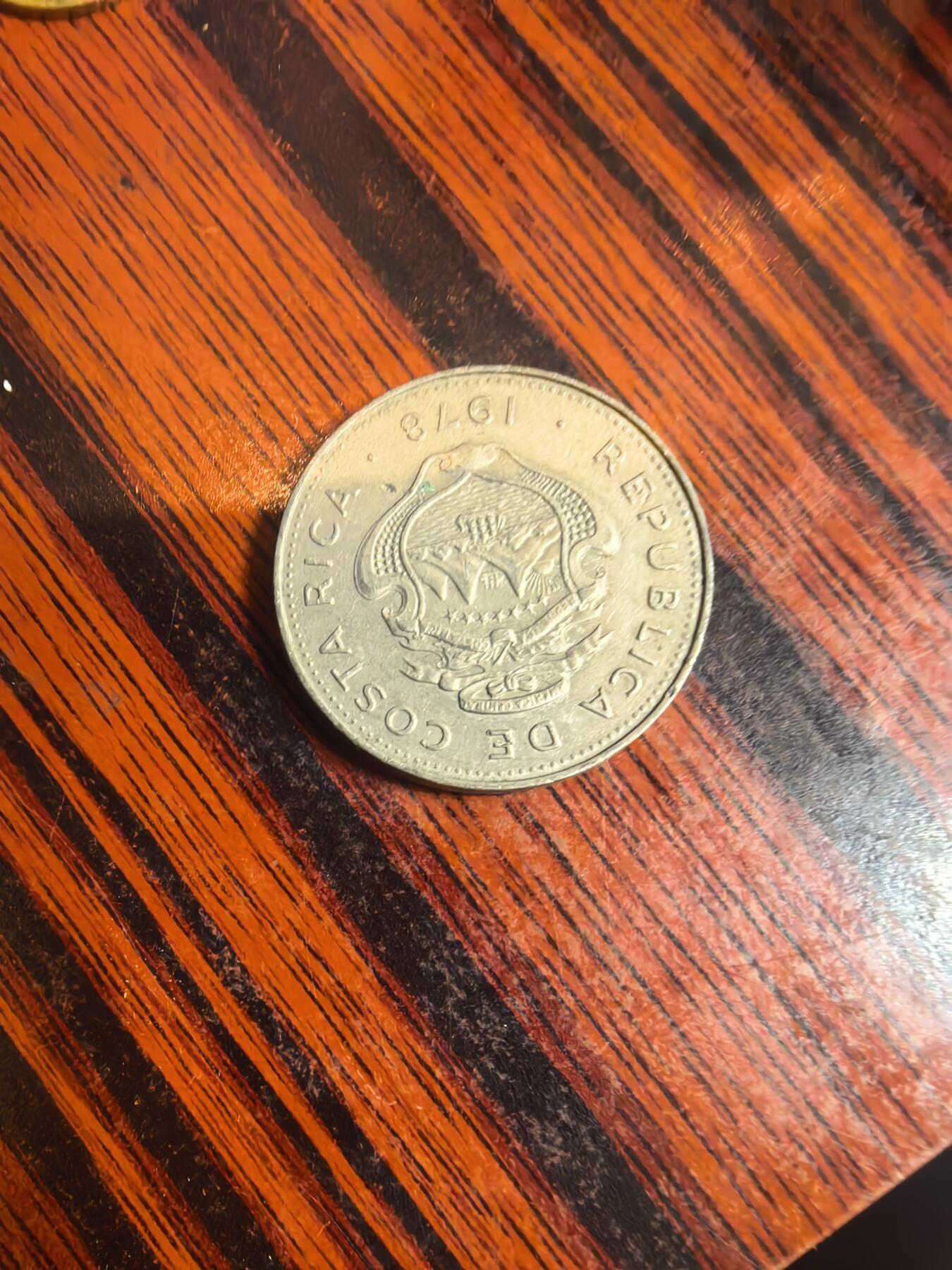 泡泡币外币四十一场可代拍15038385335微信 哥斯达黎加。