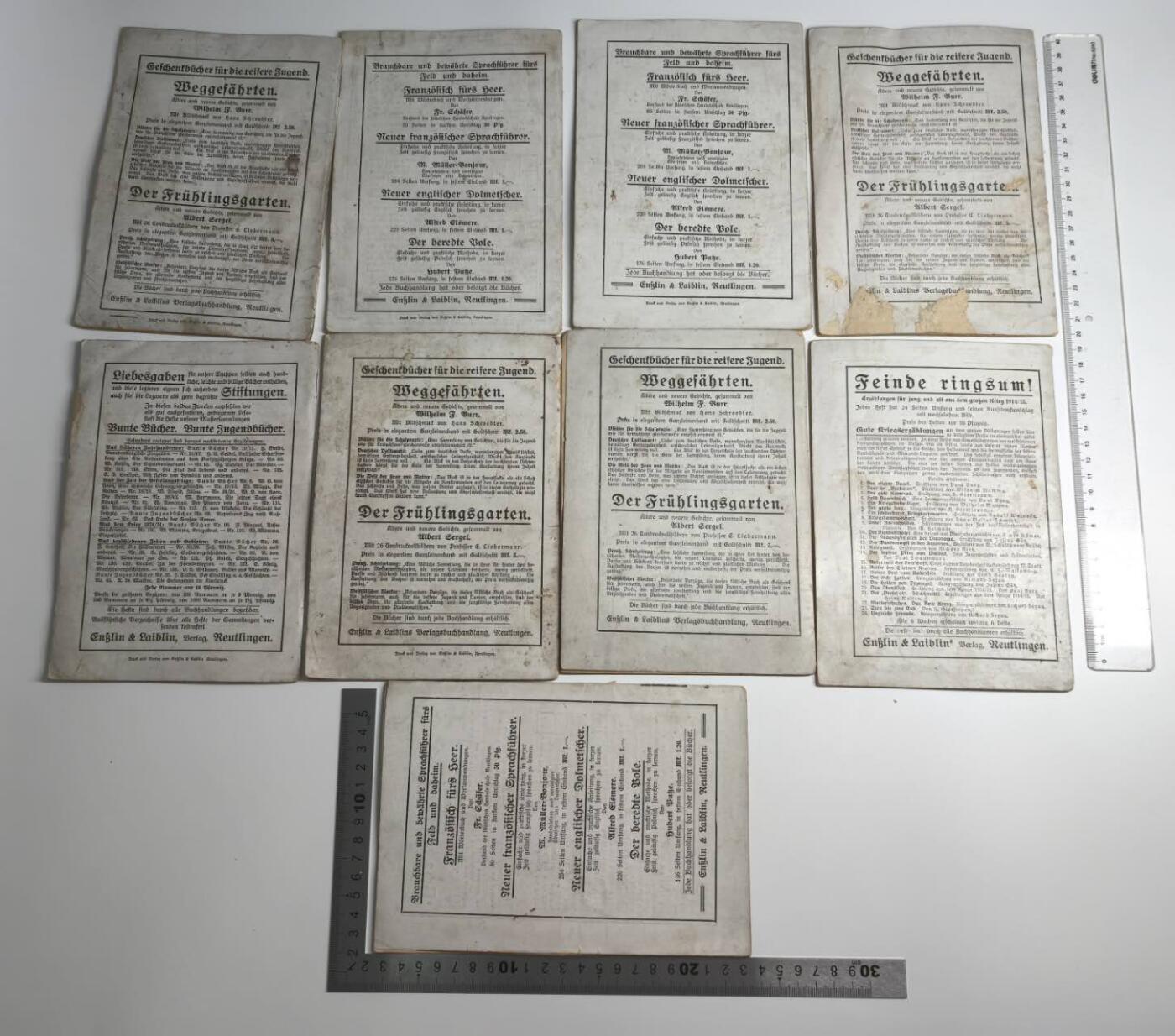 小驴勋章奖章收藏12月27日周六晚六点拍卖（珍爱和平，收藏战争，铭记历史，勿忘国耻，忠党爱国。有偿代拍，送拍规则在简介最后，参拍须阅读规则后再参拍，关系到运费包装发货时效真假辨别等关键信息，拍卖时不再发原图，看大图店主微信码在拍卖店铺介绍里）