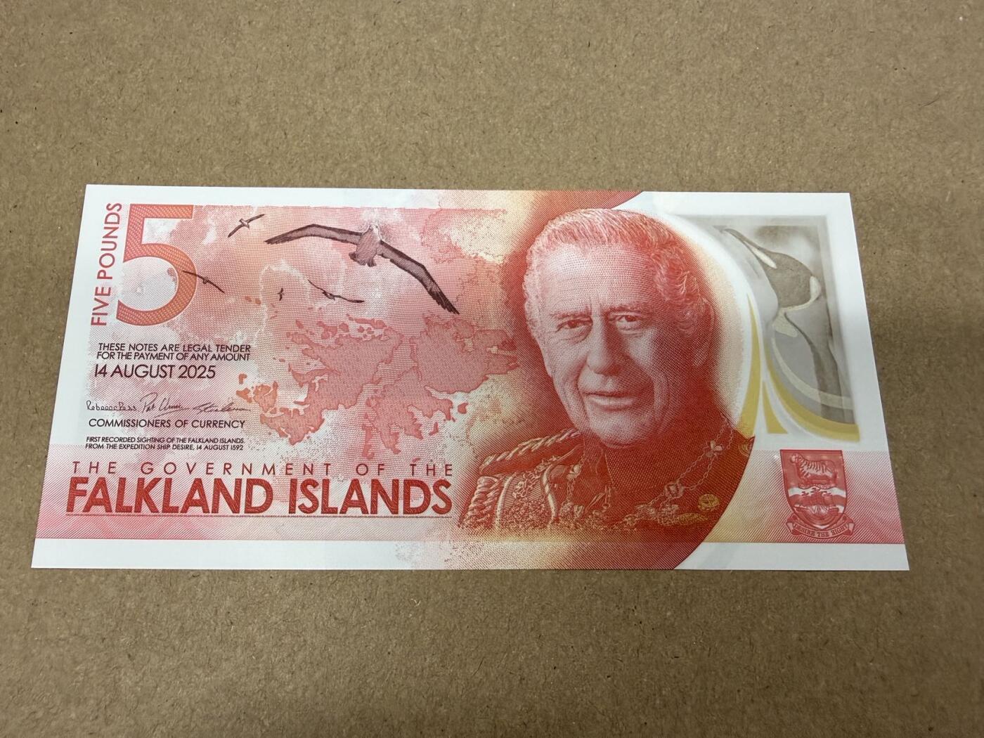 🐍甜小邱世界纸币收藏🐍第138期精品场💐 首发冠A+777豹子号 全新UNC 福克兰群岛 5镑 查尔斯国王 2025最新版塑料钞