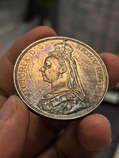 博洋堂世界钱币拍卖第154期（全场包邮） - 英国1887年维多利亚高冠马剑克朗银币，五彩包浆