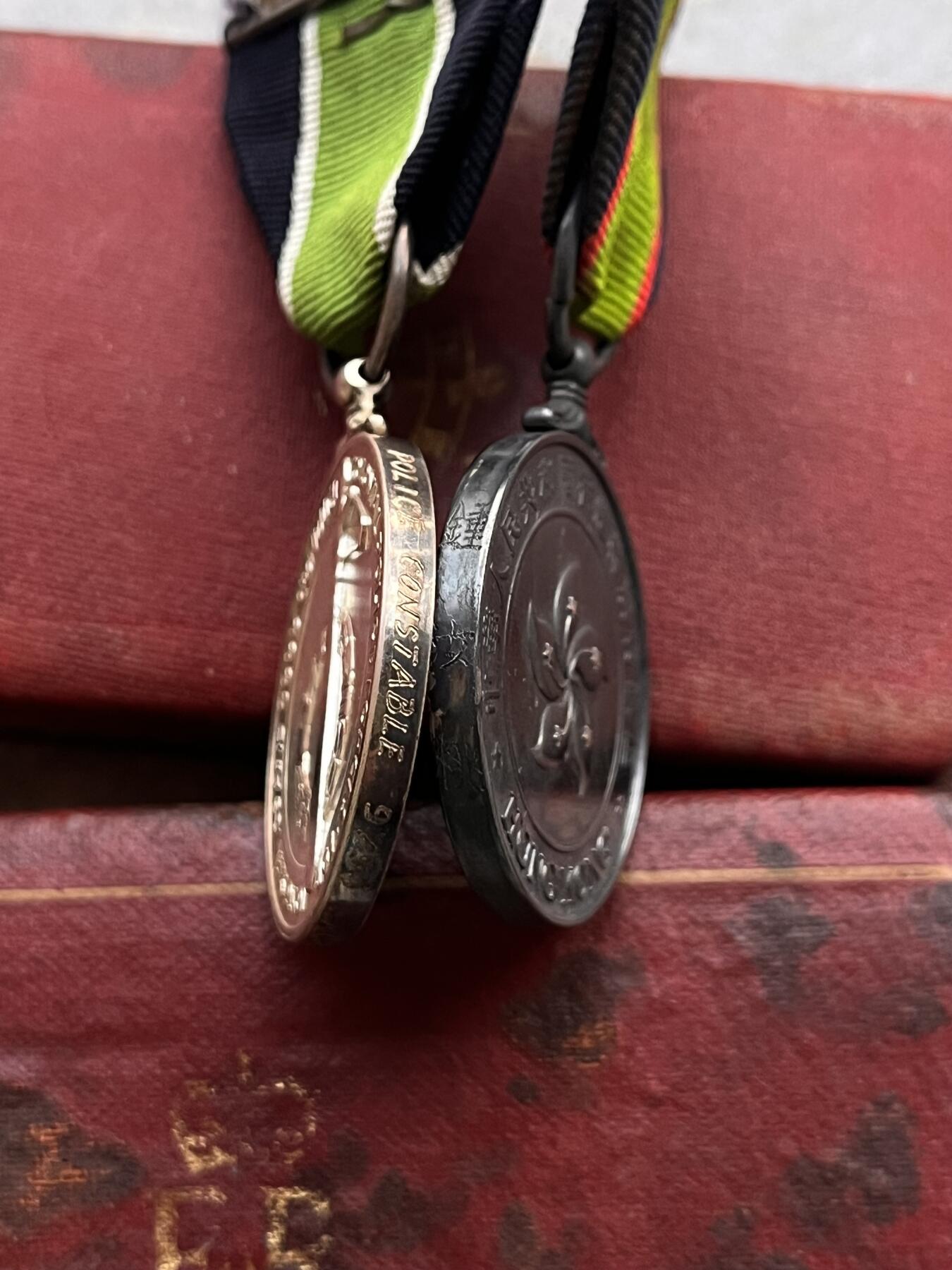 一位香港阿S 从皇家殖民地时期到回归后的长期服务奖章