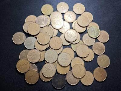 KK钱币收藏小铺 《套币 好品/批量散币专场》  2月预留时间 周末发货 -  加拿大一元一组57枚！
