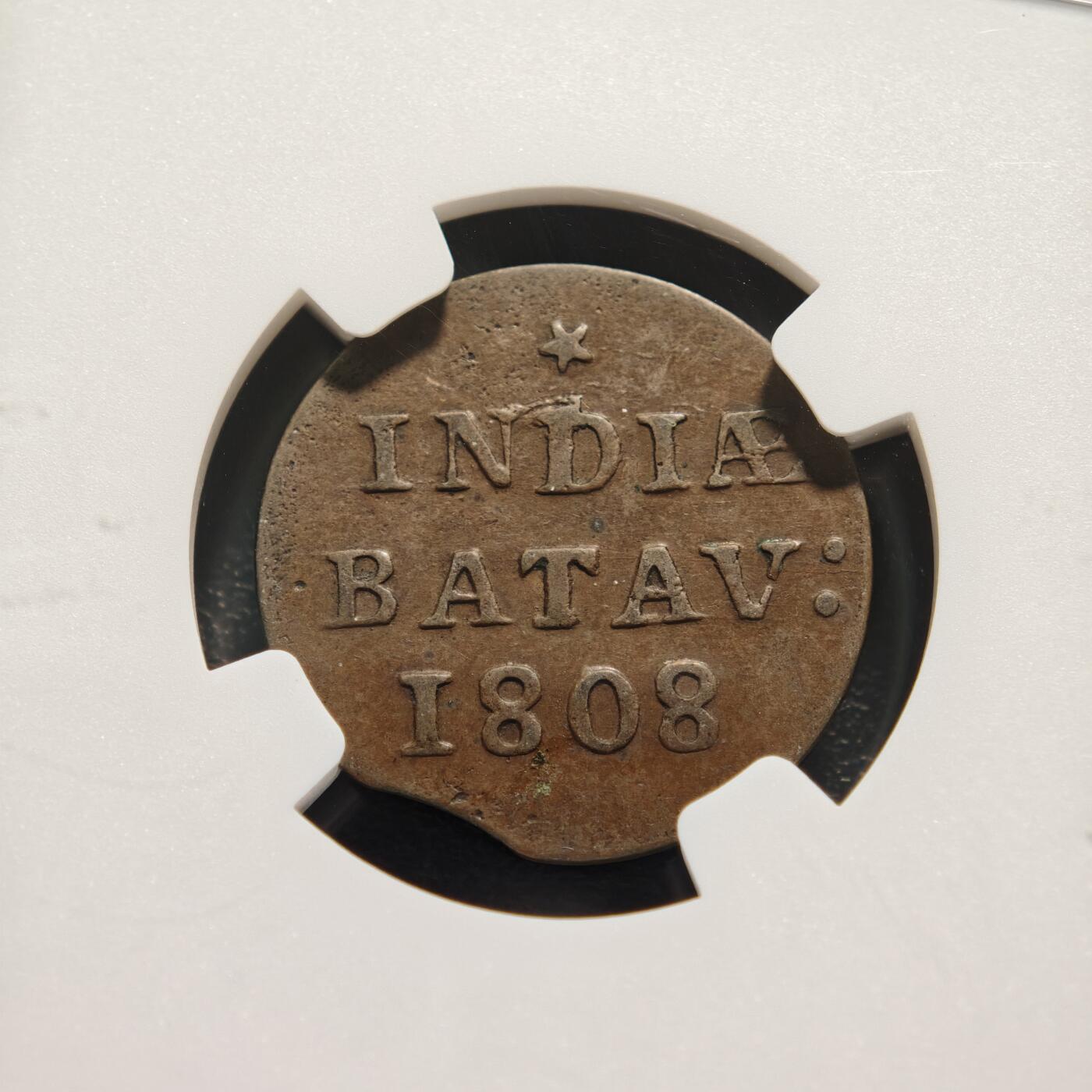 【德藏】世界币章拍卖第159期(元旦专场拍卖) 1808年 荷兰巴达维亚共和国统治荷属东印度（今印度尼西亚）5Stuiver铜币（1/16 Gulden） NGC AU53BN 味道好 状态好 拿破仑战争时期荷属东印度的经典殖民流通货币