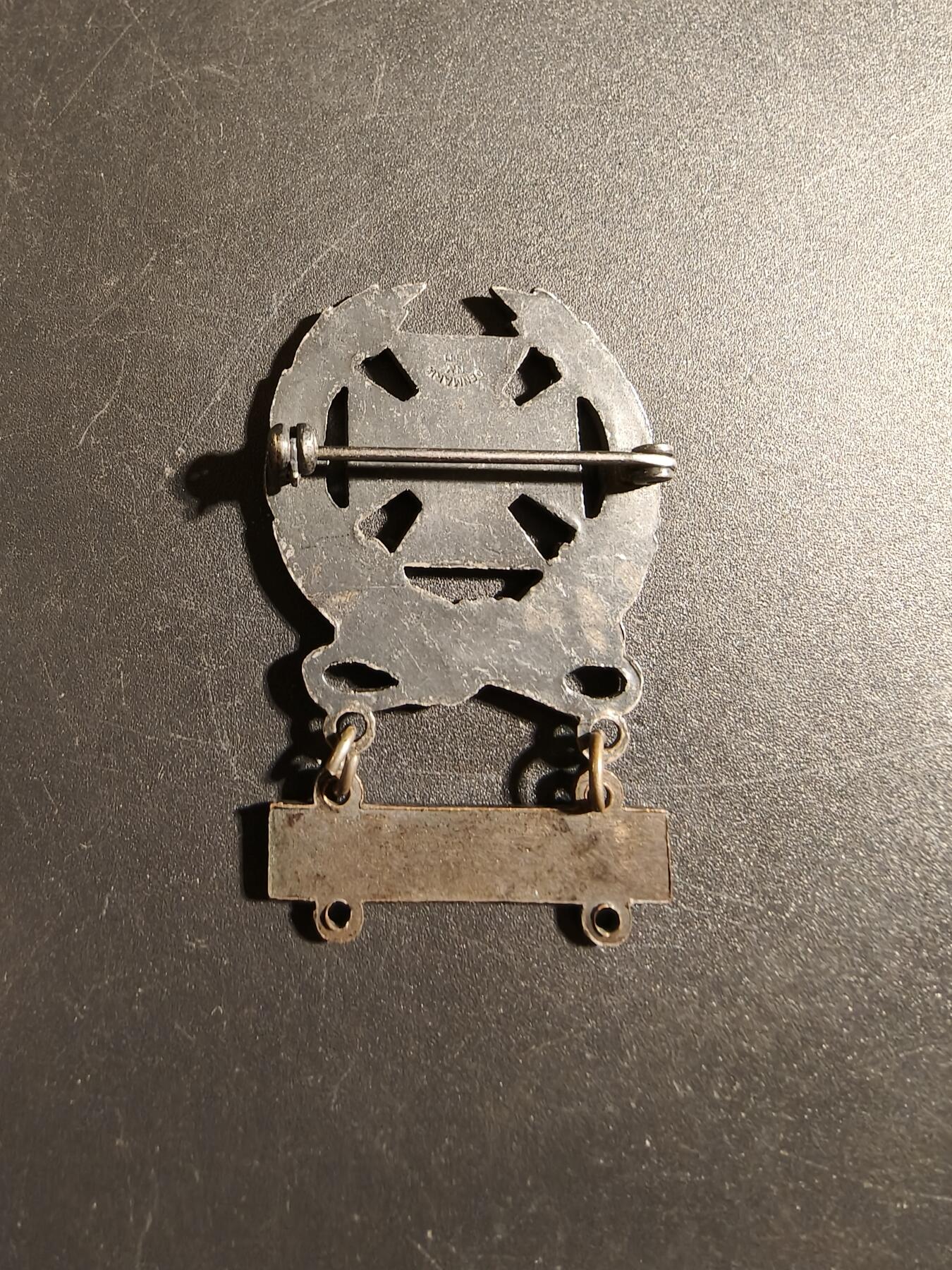 老王徽章第172期 美国陆军神射手技能章     卡宾枪勋条    带厂标    二战时期横针版