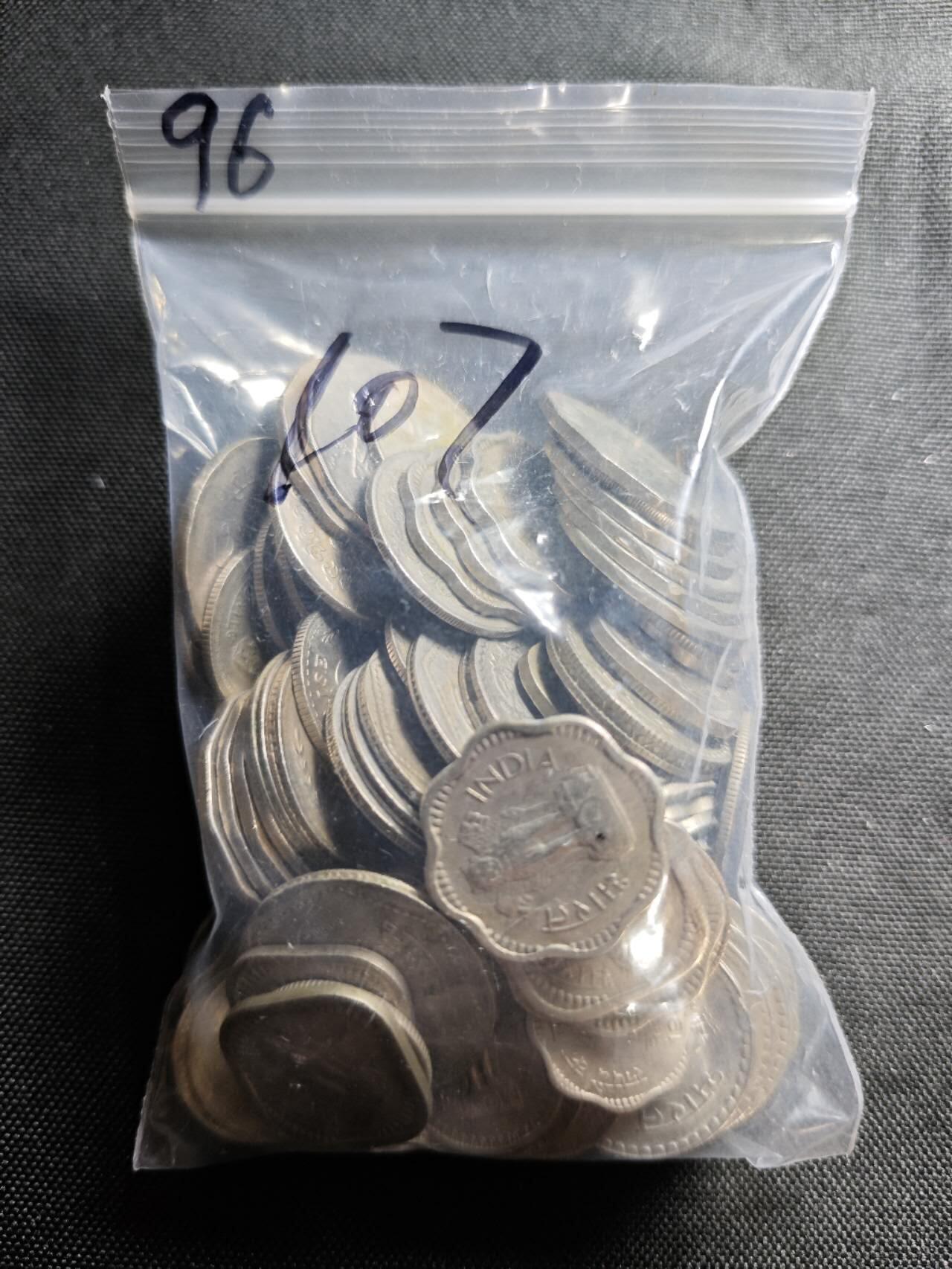 KK钱币收藏小铺 《套币 好品/批量散币专场》  2月预留时间 周末发货  印度一组散币 96枚一组