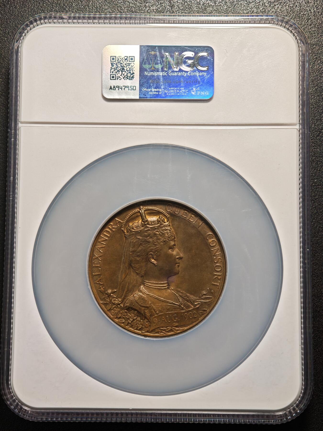 【德藏】世界币章拍卖第159期(元旦专场拍卖) 1902年 英国爱德华七世加冕55mm纪念大铜章 NGC MS64BN 经典品种 状态一流