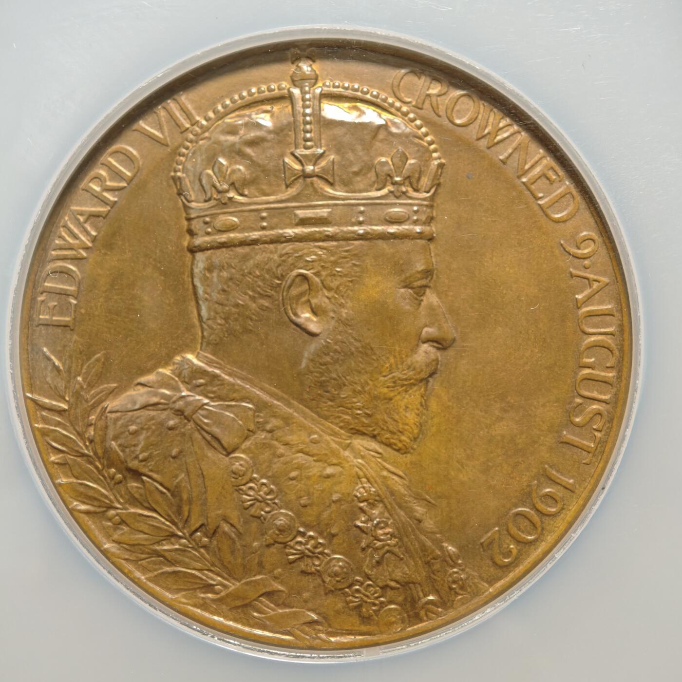 【德藏】世界币章拍卖第159期(元旦专场拍卖) 1902年 英国爱德华七世加冕55mm纪念大铜章 NGC MS64BN 经典品种 状态一流