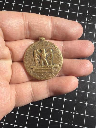 古冰库章牌勋赏收藏0起拍卖 - 美国陆军品德优良奖章章头