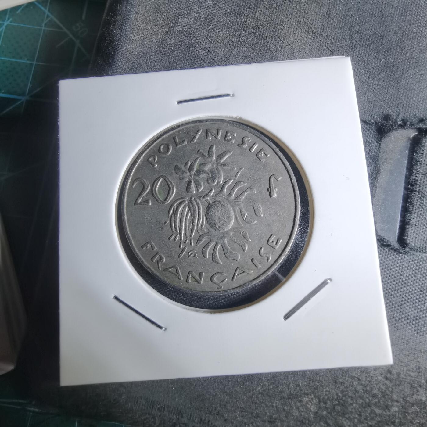 沼泽如烟--第947场 法属波利尼西亚2007年20法郎