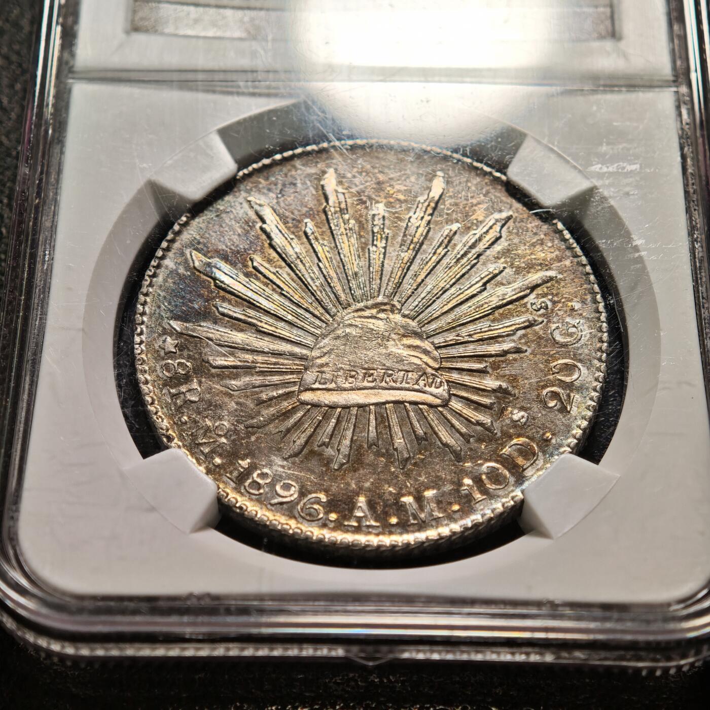 【德藏】世界币章拍卖第159期(元旦专场拍卖) 1896年 墨西哥花边鹰洋8瑞尔银币 NGC MS61 深彩包浆