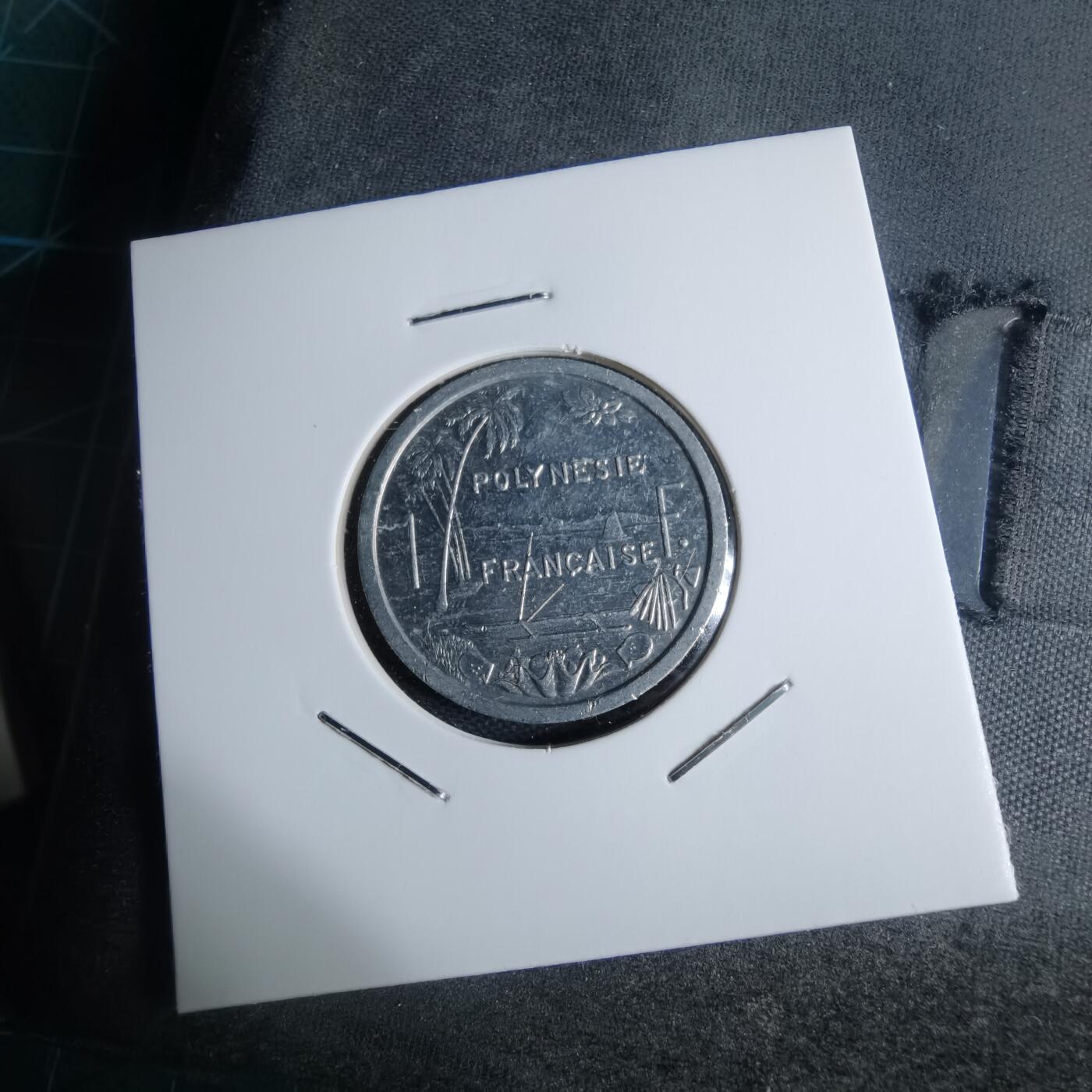 沼泽如烟--第947场 法属波利尼西亚1986年1法郎