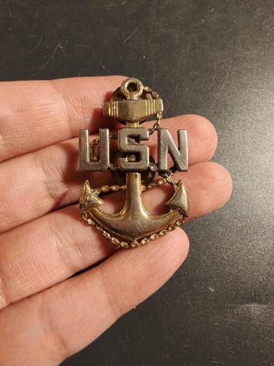 老王徽章第172期 - 美国海军士官大檐帽帽徽