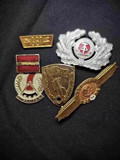 罗岚⭐爱藏⭐甄选专拍第三场-分享拍场赚佣（实体店在建中···） - 民主德国勋赏一组（七年建设模范奖章 三级通用技能）