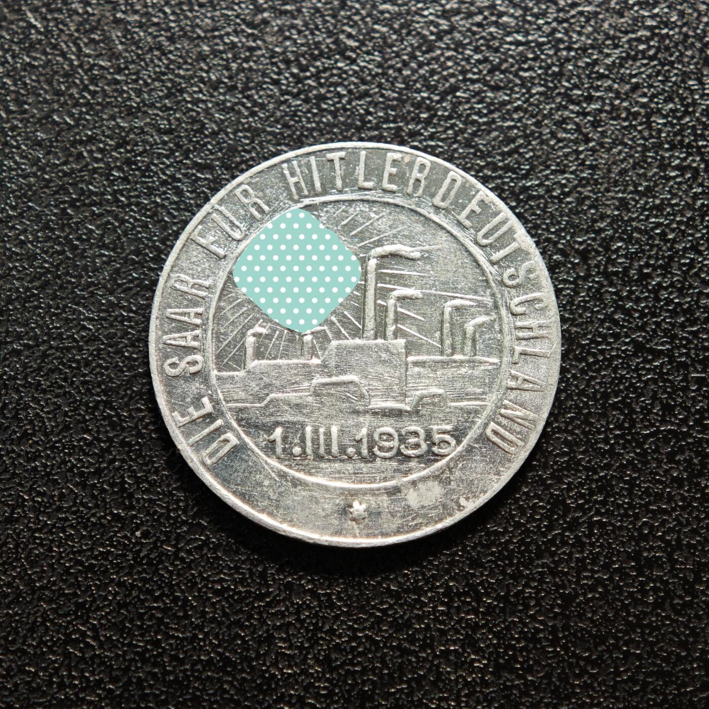 【德藏】世界币章拍卖第159期(元旦专场拍卖) 1935年 德国萨尔公投万字纪念铝章 直径约：23.2mm；重约：1.1g (原图请联系客服)
