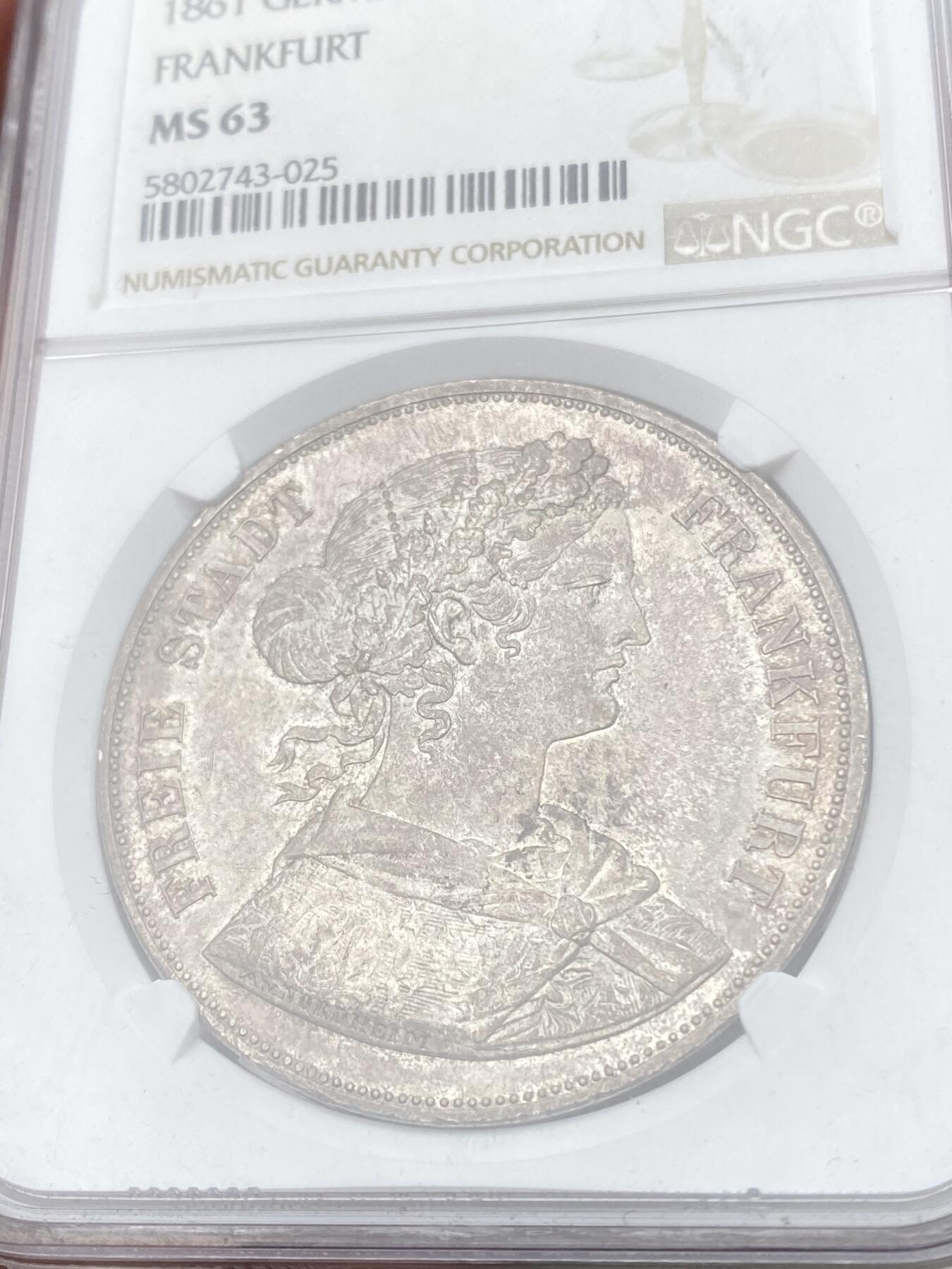 万国钱币拍卖第058期（万国新年大拍） NGC MS63 1861德国法兰克福自由市少女流通2泰勒 法兰城经典品种 原味纸袋包浆状态极其舒适