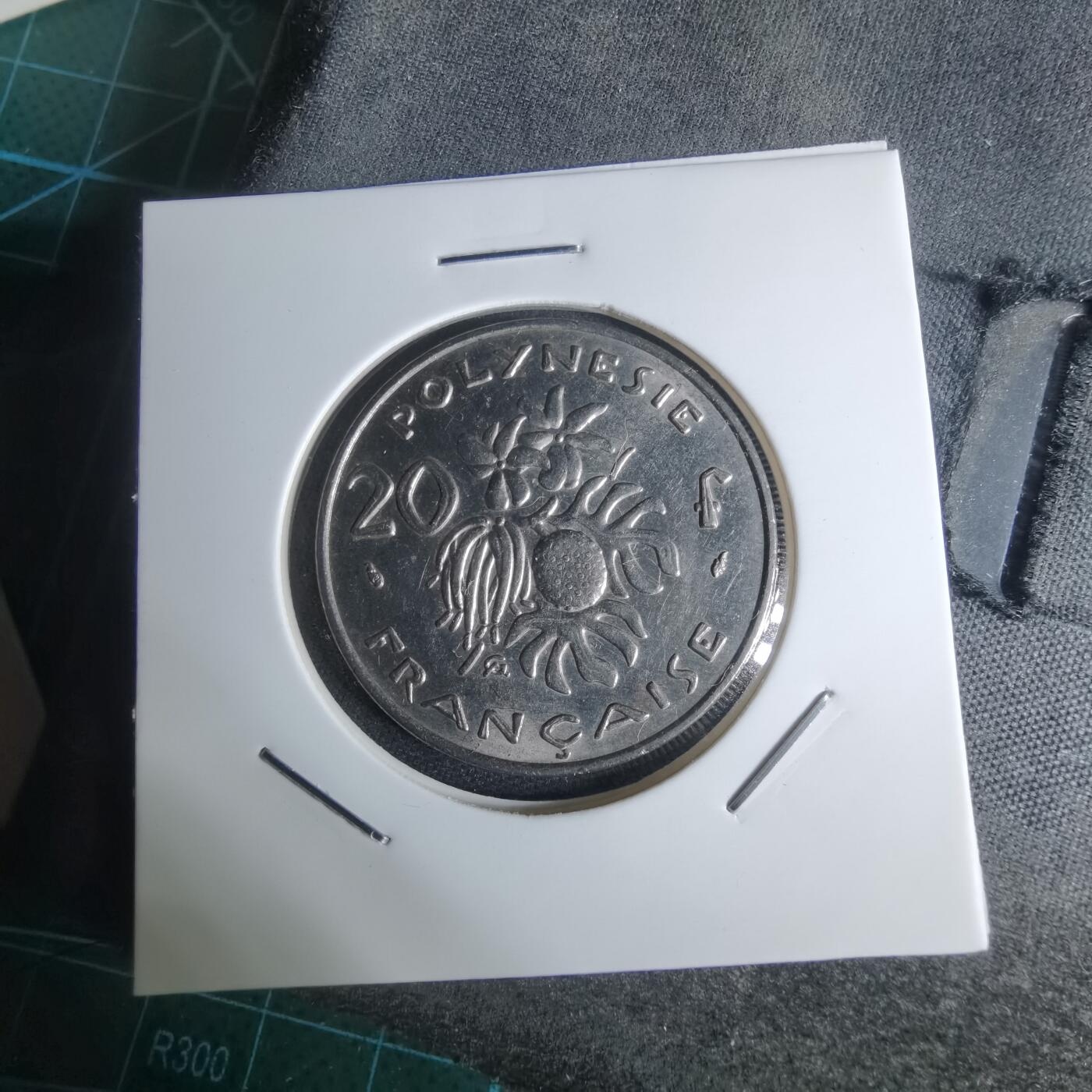 沼泽如烟--第947场 法属波利尼西亚1979年20法郎