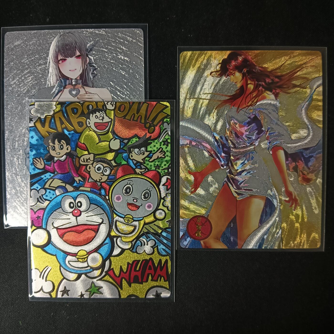 花开卡拍第53期（12月28号周日截拍，品控勿拍!!!拍品不寄存，运费5元，自制卡难免瑕疵，可能存在轻微撞角爆边等出厂瑕疵，品控介意勿拍！） 奇点哆啦A梦+美女+刀白凤 粗闪