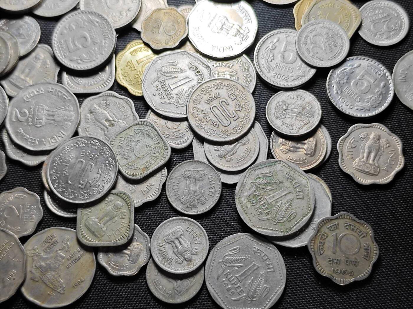 KK钱币收藏小铺 《套币 好品/批量散币专场》  2月预留时间 周末发货  印度一组散币 96枚一组