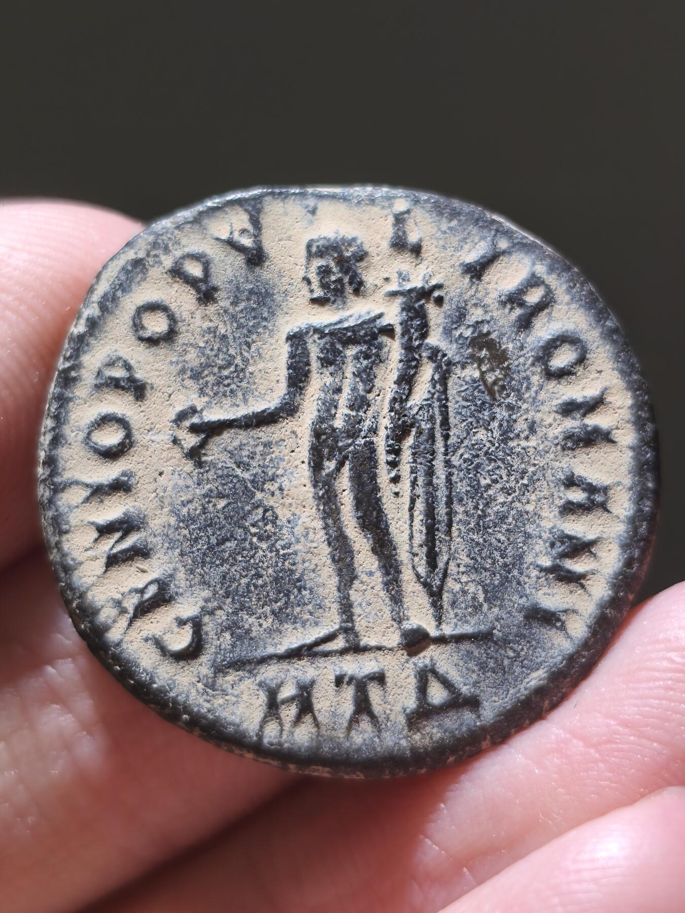 星盘世界钱币2026一月十日新年古典精品大拍 精彩纷呈 美品！四帝共治-马克西米安富力大铜币9.2g 背面持丰饶角的护神 286-305 年 赫拉克利亚造币厂 