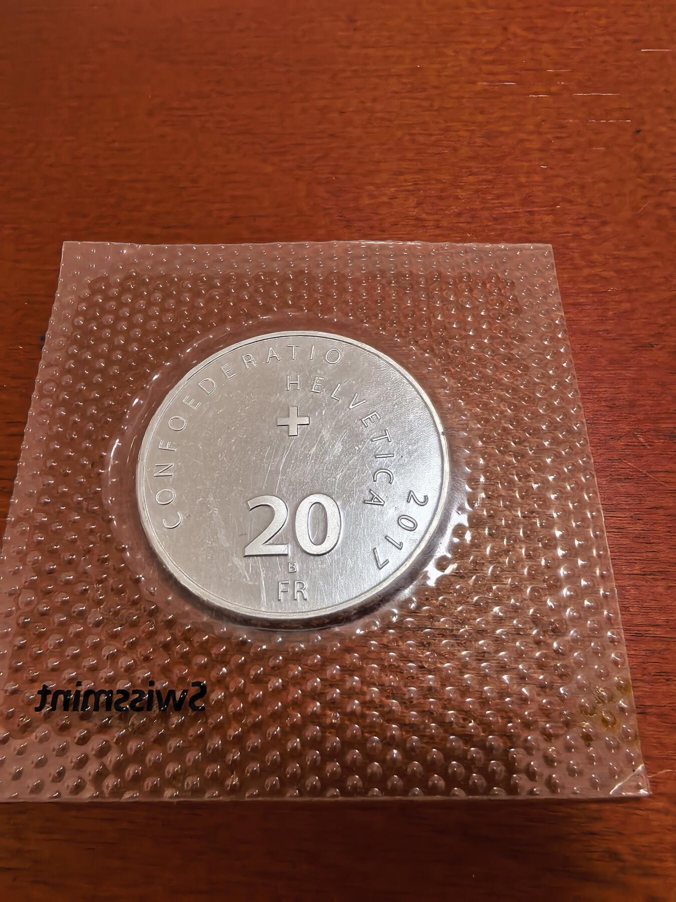 长老汇蛇年精选第八十八场拍卖 2017瑞士宗教改革500周年20法郎银币，20克835银，正面是瑞士宗教改革领袖茨温利和加尔文，新教三大宗之一